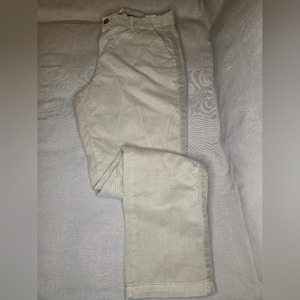 NWOT Gap Girlfriend Twill Stripe Chinos - Beige - Size 6 - Picture 3 of 4